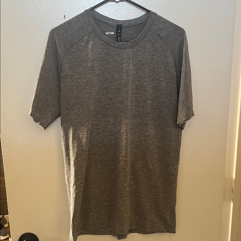 Lululemon Metal Vent Heathered Grey.